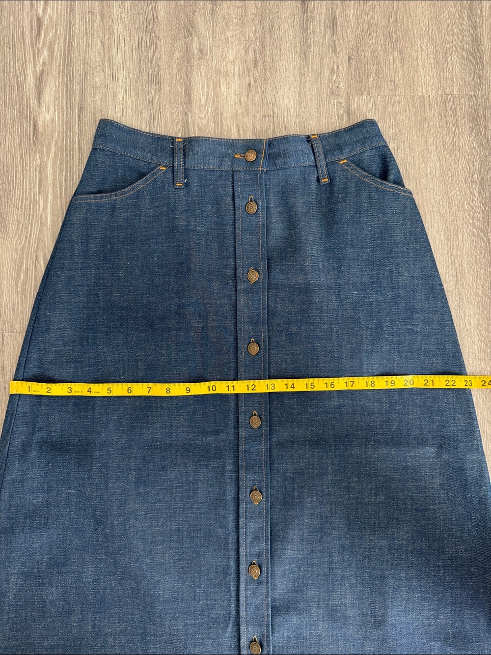 Vintage 1970s Levi's Orange Tab Medium Blue Button-Front A-Line Denim Skirt - Picture 9 of 16
